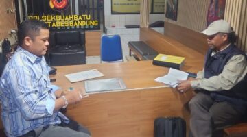 4. Datang Tanyakan Surat BPN, Anggota LSM KOREK Mengaku Didorong Satpam